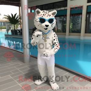 Mascotte de Léopard blanc...
