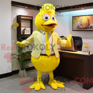 Personaggio mascotte pollo...