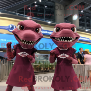 Maroon Deinonychus...
