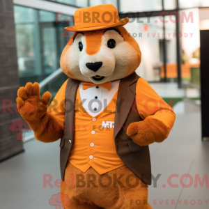 Orange Marmot maskot...