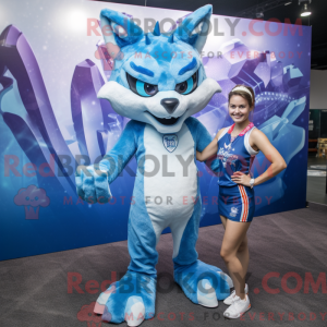 Maskotka Blue Lynx w bikini...