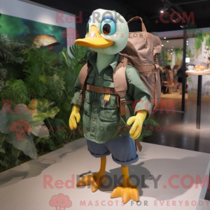 Forest Green Gosling maskot...