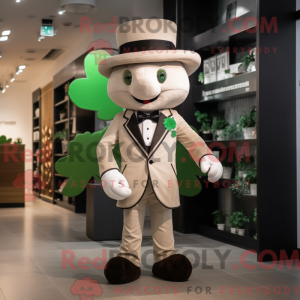 Figura de máscara de...