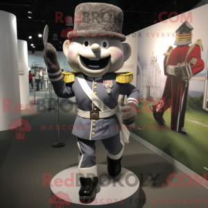 Grande figura de máscara da...