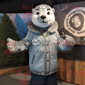 Silver Otter...