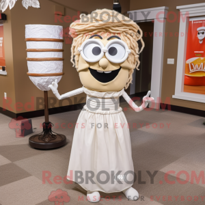 Tan Spaghetti maskot...