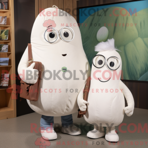 Witte biet mascottekostuum...
