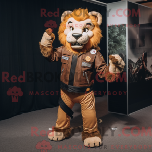 Brun Tamer Lion maskot...