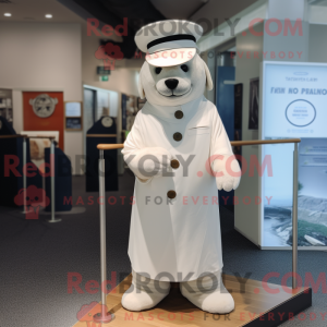 Figura de máscara de foca...
