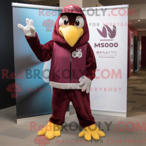 Maroon Falcon maskot...