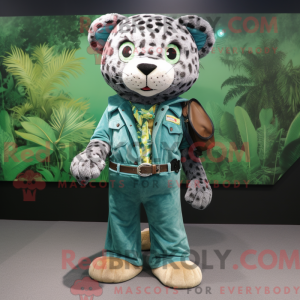 Forest Green Leopard maskot...