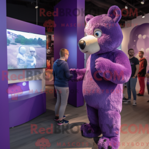 Figura de máscara de urso...