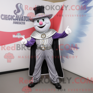 Silver Ring Master maskot...