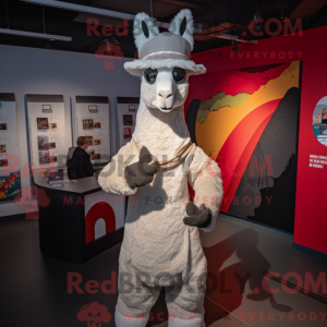 Sølv lama-maskotdraktfigur...