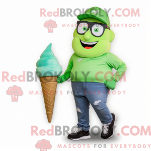 Personaggio mascotte cono...