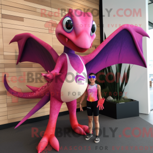 Magenta Dimorphodon maskot...