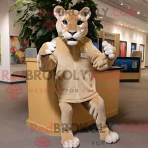 Tan Mountain Lion maskot...