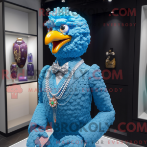 Blue Fried Chicken maskot...