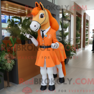 Postava maskota Orange Mare...