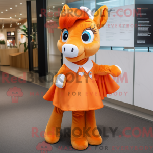 Postava maskota Orange Mare...