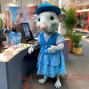 Figura de máscara de tatu...