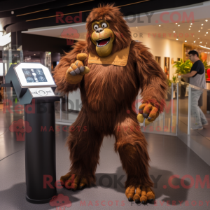 Brun Sasquatch maskot...