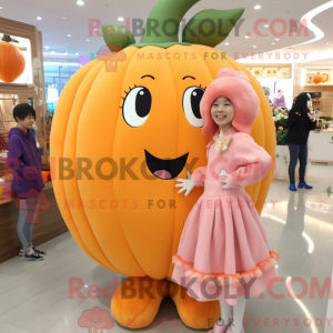 Peach Pumpkin maskot...