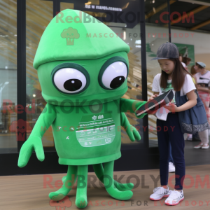Forest Green Squid maskot...