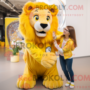 Gul Tamer Lion maskot...