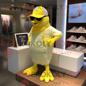 Personaggio mascotte pollo...