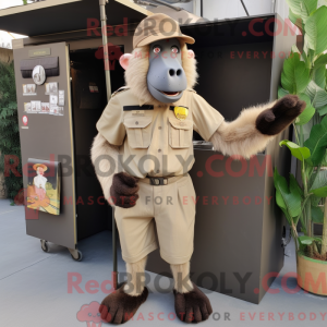 Beige bavian maskot...