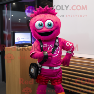 Postava maskota Magenta Cod...
