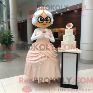 Peach Wedding Cake...