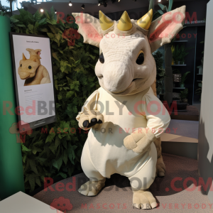Beige Triceratops maskot...