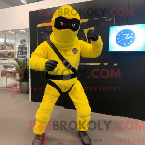 Figura de máscara ninja...