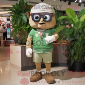 Fantasia de mascote de espinafre bege com bermuda e óculos - Mascotes de espinafre - REBROKO_363477 - RedBrokoly.com