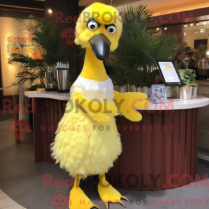 Citrongul struds maskot...