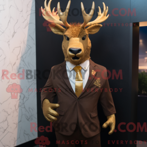 Gold Irish Elk maskot...
