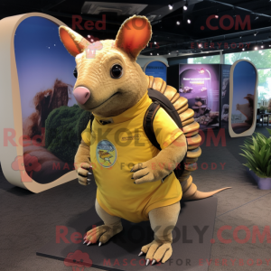 Personnage mascotte d un...