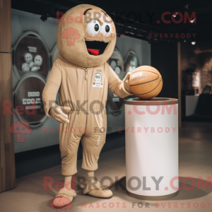 Maskotfigur af en beige...