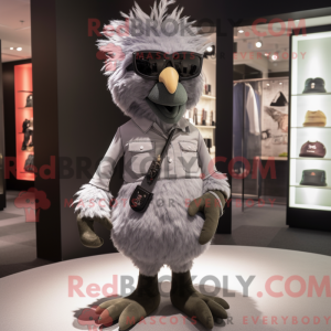 Maskot karakter av en grå...