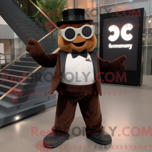 Personnage mascotte d un...