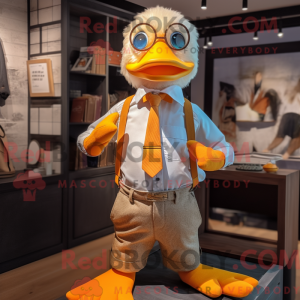 Maskotkarakter af en orange...