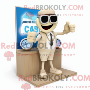 Postava maskota smetanového...
