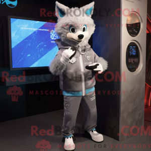 A máscara do Silver Fox é...