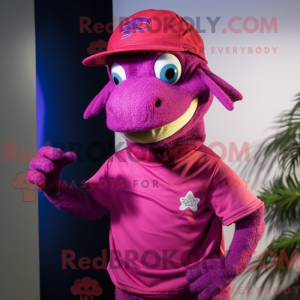 Maskotfigur af en magenta...