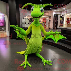Personagem de máscara de um...