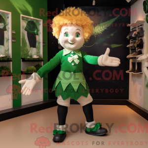 Personagem de máscara de...