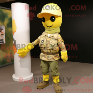 Mascottefiguur van een gele...