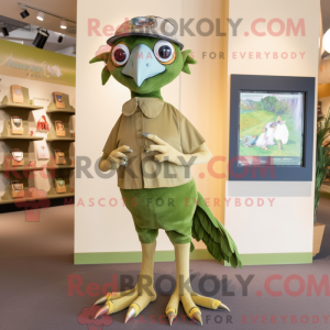 Maskotkarakter av en Olive...